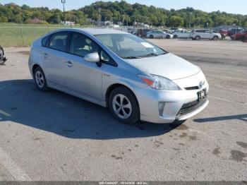  Salvage Toyota Prius