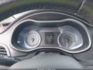 Chrysler 200 Limited Image 11