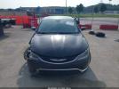 Chrysler 200 Limited Image 17