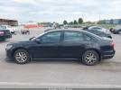 Volkswagen Passat Image 11