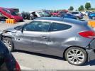 Hyundai VELOSTER Image 8