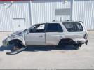 Toyota 4Runner Limited V6 Image 2