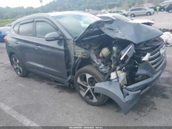  Salvage Hyundai TUCSON