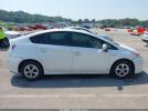 Toyota Prius Two Image 19