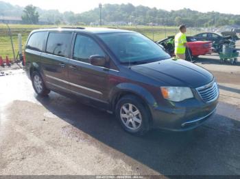  Salvage Chrysler Town & Country