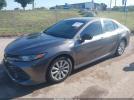 Toyota Camry Le Image 3