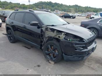  Salvage Jeep Cherokee