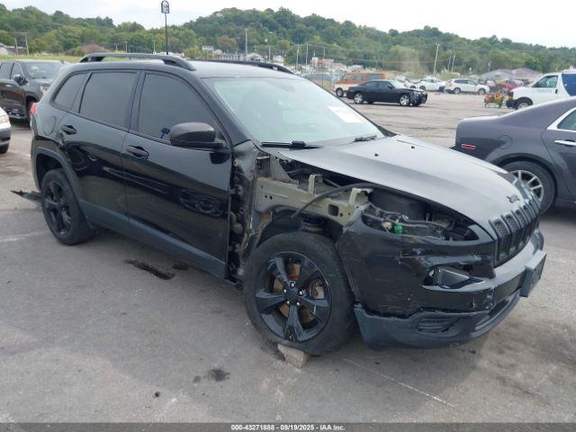  Salvage Jeep Cherokee