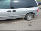 Dodge Caravan Image 10