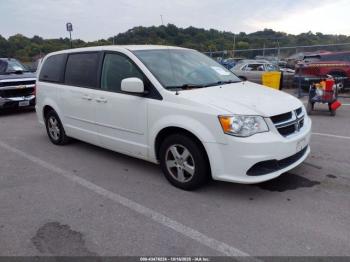  Salvage Dodge Grand Caravan