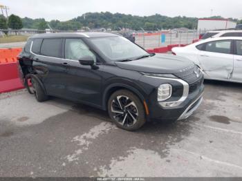  Salvage Mitsubishi Outlander