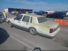 Lincoln Towncar Image 5