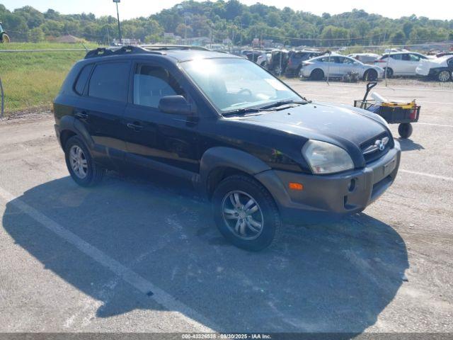 Salvage Hyundai TUCSON