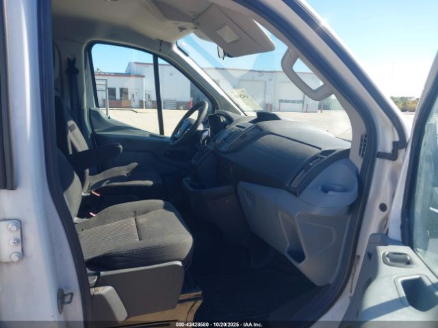 Ford Transit Image 10