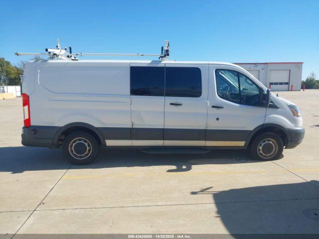 Ford Transit Image 7