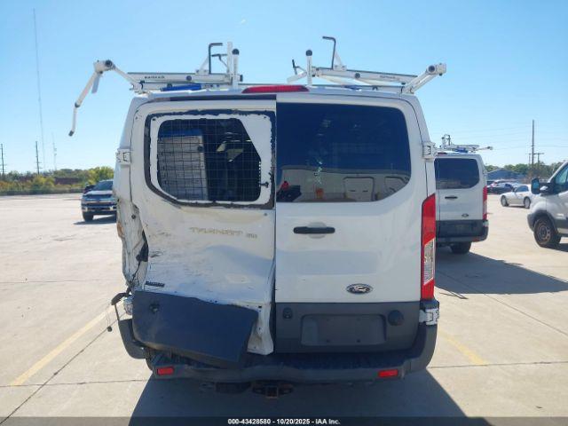 Ford Transit Image 14