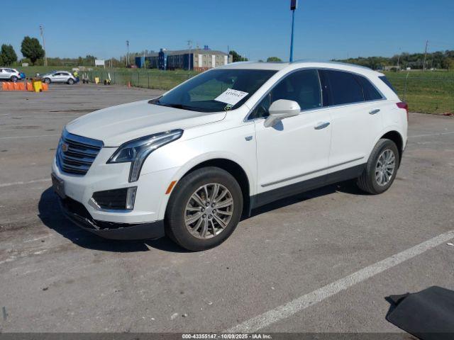Cadillac XT5 Luxury Image 3