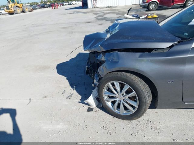 INFINITI Q50 Premium Image 2