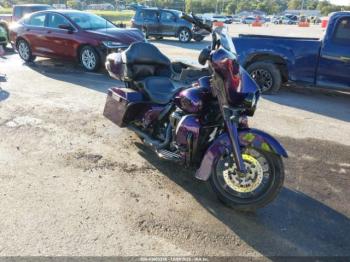  Salvage Harley-Davidson Flhtcu