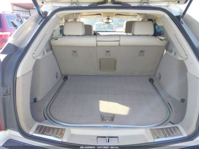 Cadillac SRX Performance Collection Image 2