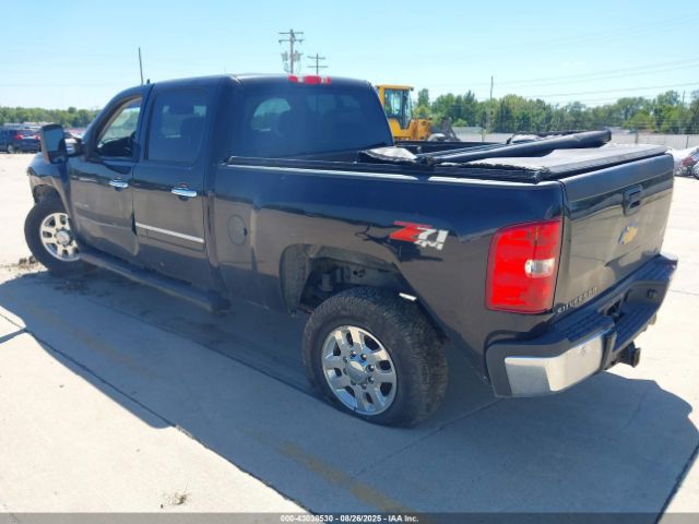 Chevrolet Silverado 3500 Lt Image 9