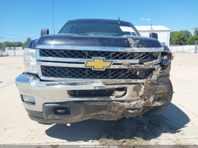 Chevrolet Silverado 3500 Lt Image 14