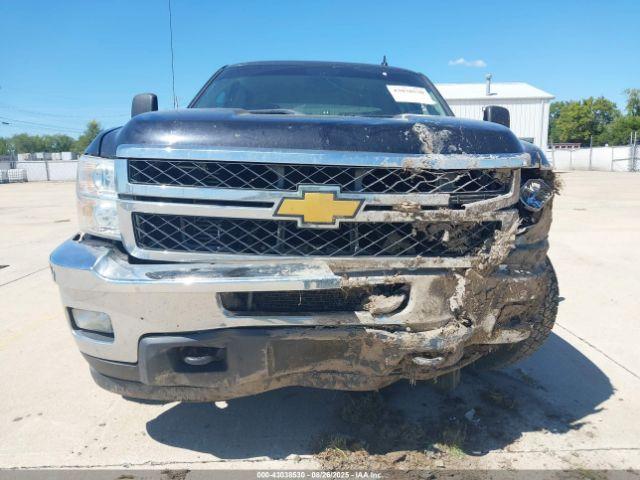 Chevrolet Silverado 3500 Lt Image 14