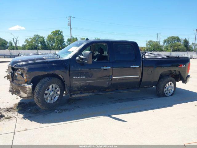 Chevrolet Silverado 3500 Lt Image 4