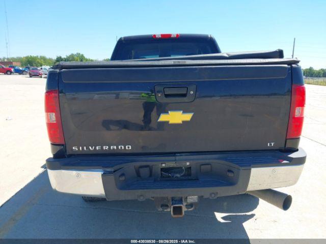 Chevrolet Silverado 3500 Lt Image 3