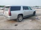 Cadillac Escalade Luxury Image 4