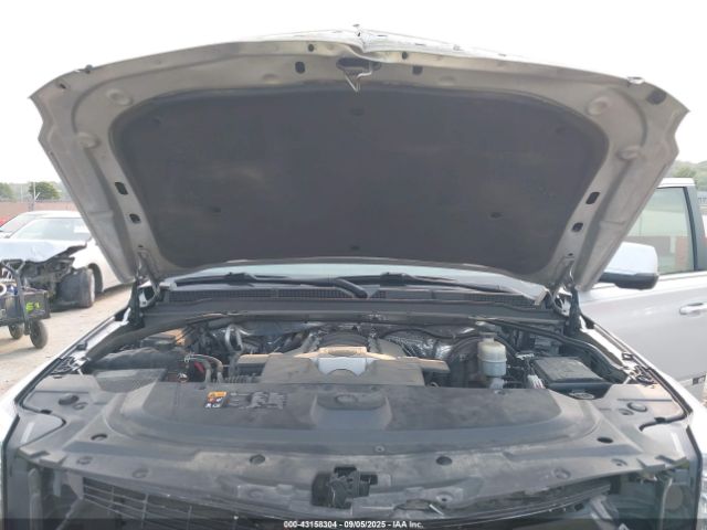 Cadillac Escalade Luxury Image 7