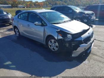  Salvage Kia Forte