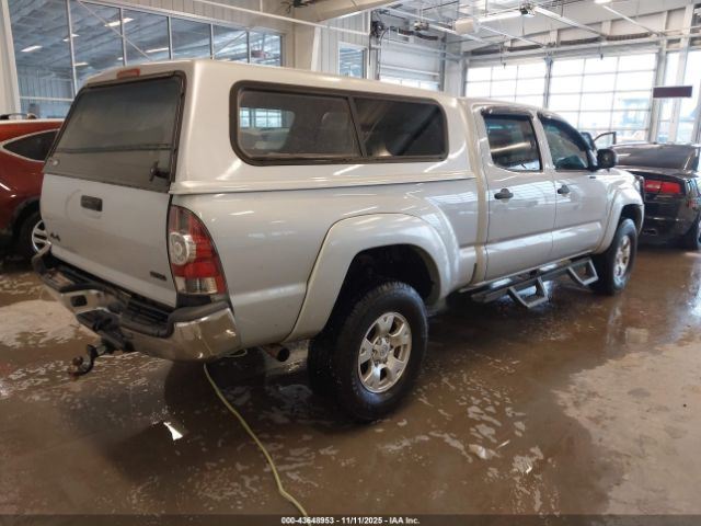 Toyota Tacoma Base V6 Image 3