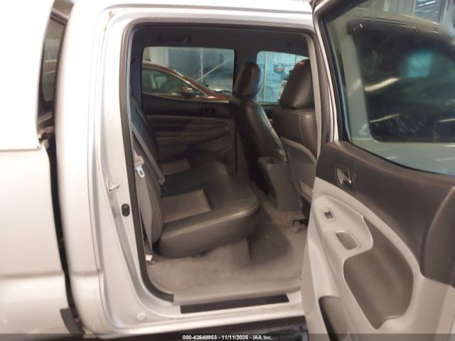 Toyota Tacoma Base V6 Image 6