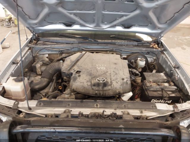 Toyota Tacoma Base V6 Image 12