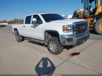  Salvage GMC Sierra 2500