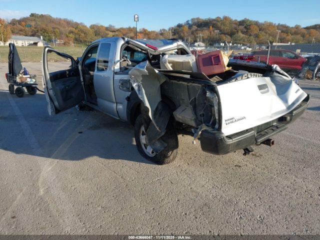 Toyota Tacoma Base V6 Image 13