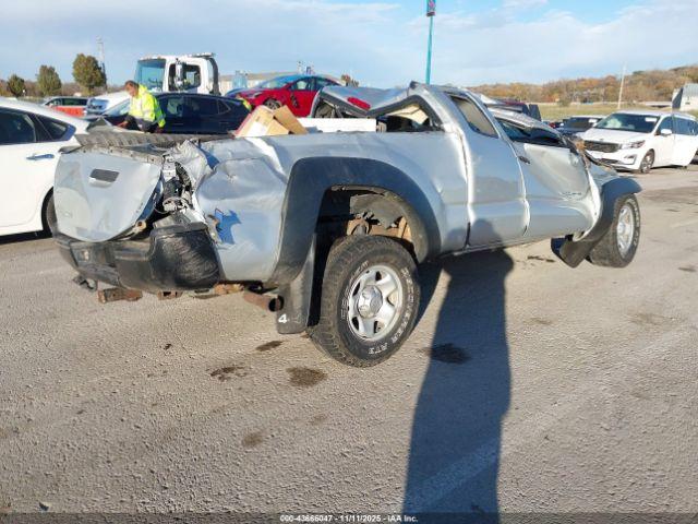 Toyota Tacoma Base V6 Image 11