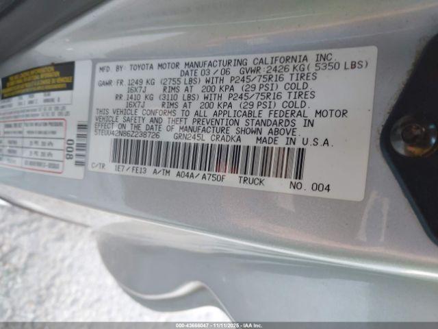 Toyota Tacoma Base V6 Image 8