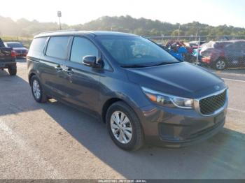  Salvage Kia Sedona
