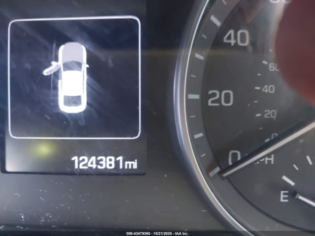 Hyundai ELANTRA Se Image 11