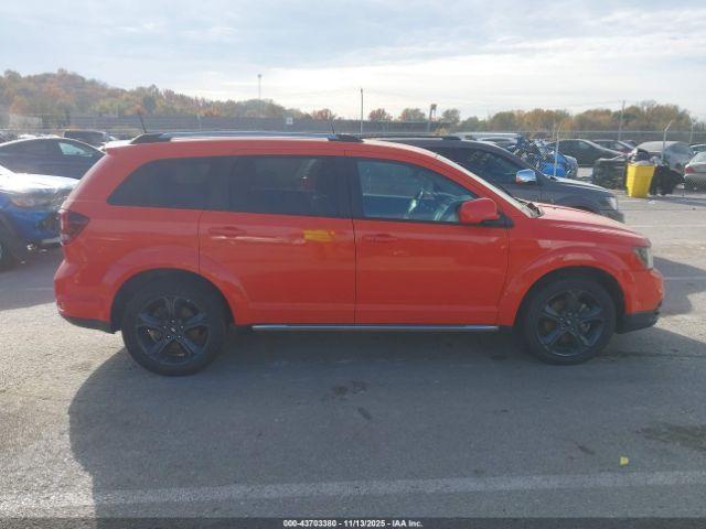 Dodge Journey Crossroad Awd Image 12