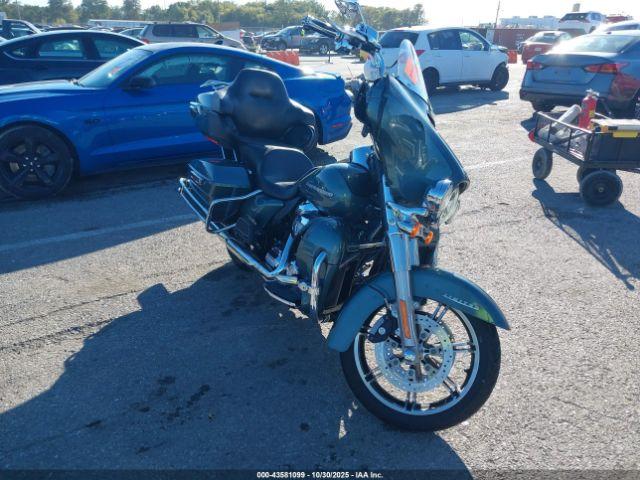  Salvage Harley-Davidson Flhtk