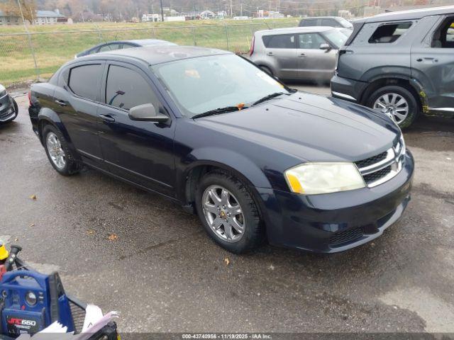  Salvage Dodge Avenger