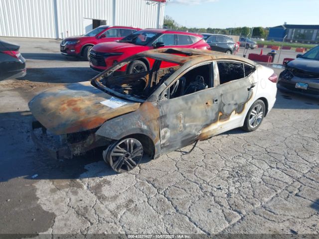 Hyundai ELANTRA Value Edition Image 3