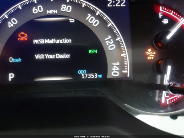 Toyota RAV4 Limited Image 16