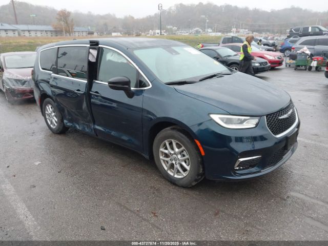 Chrysler Pacifica Select Image 1