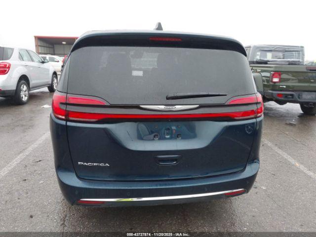 Chrysler Pacifica Select Image 6