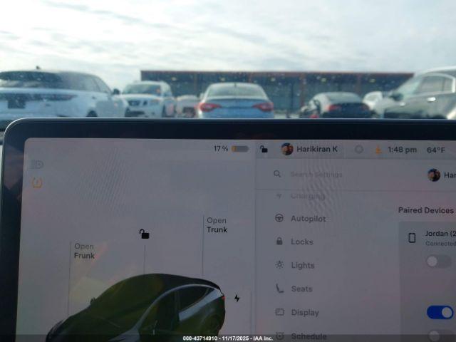 Tesla Model Y Long Range Dual Motor All-wheel Drive Image 12