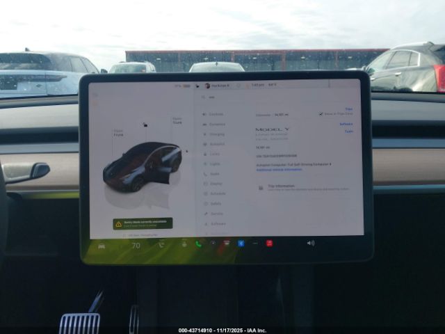 Tesla Model Y Long Range Dual Motor All-wheel Drive Image 16
